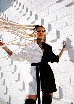 Zhavia Ward